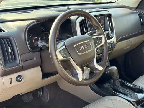 Used 2016 GMC Canyon SLT w/ Driver Alert Package image 11
