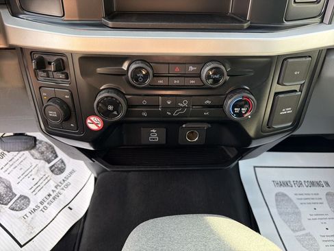 Used 2025 Ford F250 XLT AWD/4WD image 22
