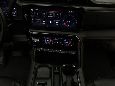 Used 2024 GMC Sierra 3500 AT4 w/ AT4 Premium Plus Package image 28