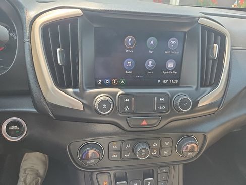 Used 2019 GMC Terrain Denali w/ GMC Pro Grade Package AWD/4WD image 10