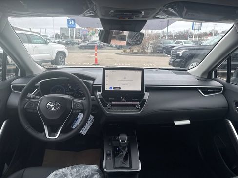 New 2026 Toyota Corolla Cross XLE image 10
