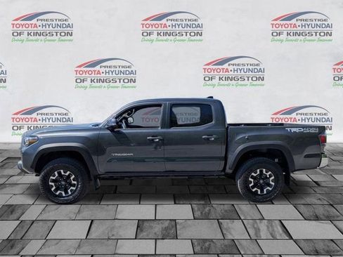 Certified 2023 Toyota Tacoma TRD Off-Road AWD/4WD image 7