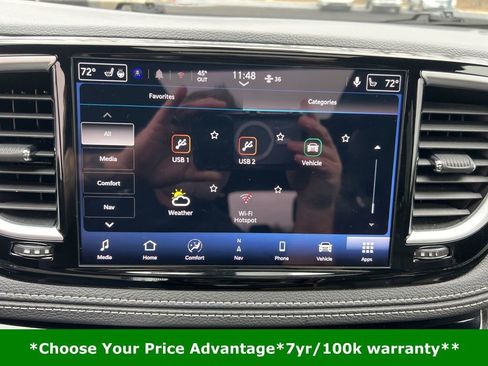 Certified 2025 Chrysler Pacifica Limited image 82