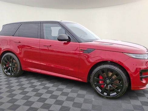 New 2025 Land Rover Range Rover Sport Dynamic SE image 2
