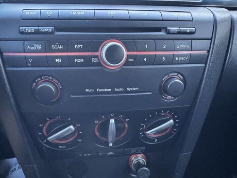 Used 2009 MAZDA MAZDA3 i Sport image 14