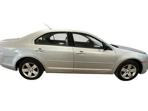 Used 2008 Ford Fusion SE FWD image 7