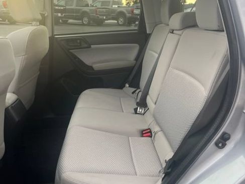 Used 2017 Subaru Forester 2.5i Premium w/ All-Weather Package AWD/4WD image 29