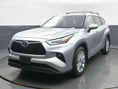 Used 2021 Toyota Highlander Limited