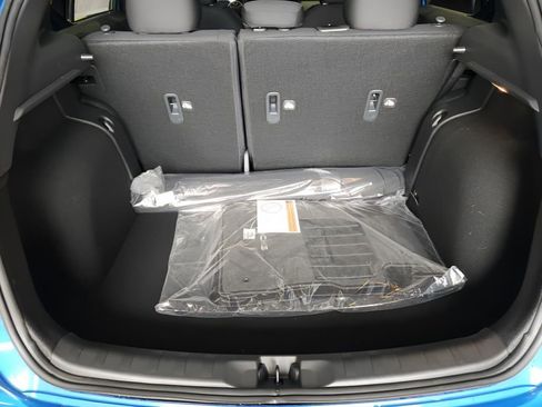 New 2025 Nissan Kicks Play S image 12