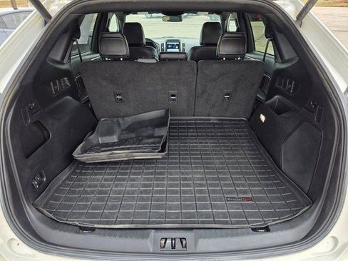 Used 2023 Ford Edge ST AWD/4WD image 11