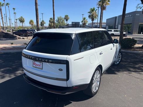 Used 2023 Land Rover Range Rover SE AWD/4WD image 20