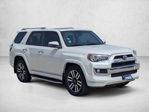 Used 2018 Toyota 4Runner Limited RWD image 2