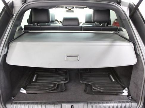 Used 2016 Land Rover Range Rover Sport SE image 21