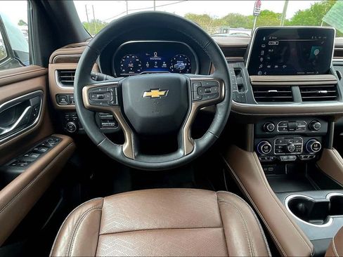 Used 2023 Chevrolet Tahoe High Country AWD/4WD image 8