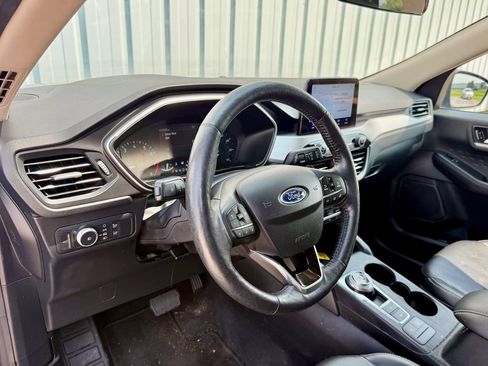 Used 2020 Ford Escape SEL AWD/4WD image 10