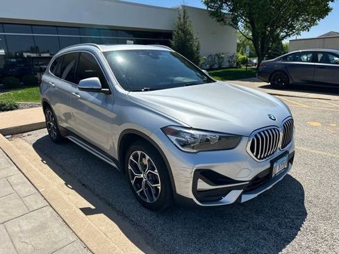 Used 2020 BMW X1 xDrive28i w/ Convenience Package AWD/4WD image 4