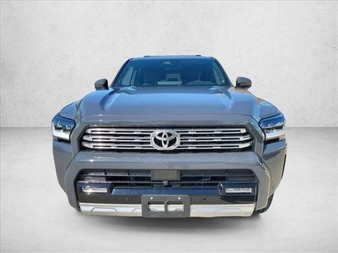 Used 2025 Toyota 4Runner SR5 image 2