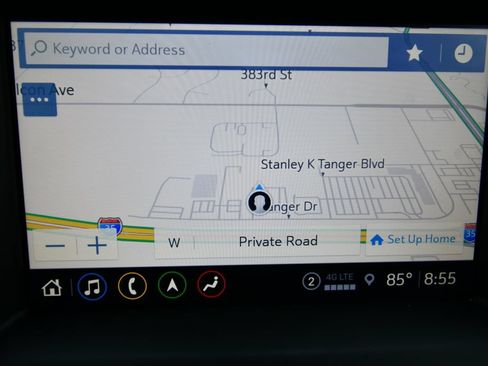 Used 2023 GMC Acadia SLT AWD/4WD image 28