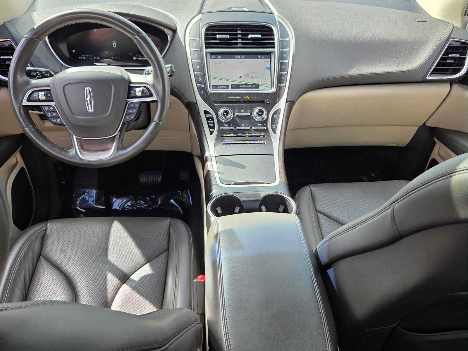 Used 2020 Lincoln Nautilus Reserve w/ Equipment Group 201A FWD image 15