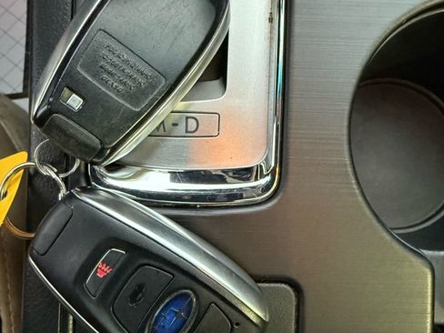 Used 2015 Subaru Legacy 2.5i Limited image 28