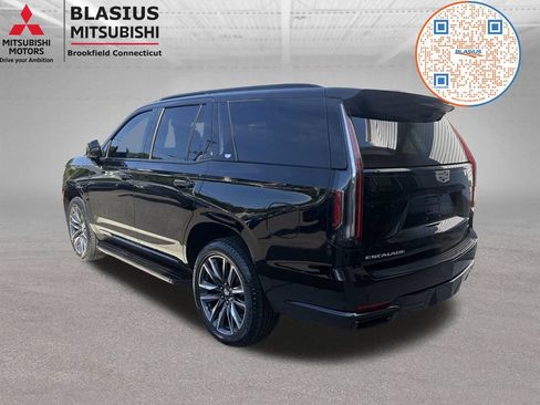 Used 2023 Cadillac Escalade Sport AWD/4WD image 23