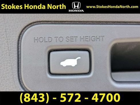Certified 2025 Honda Pilot Touring image 18