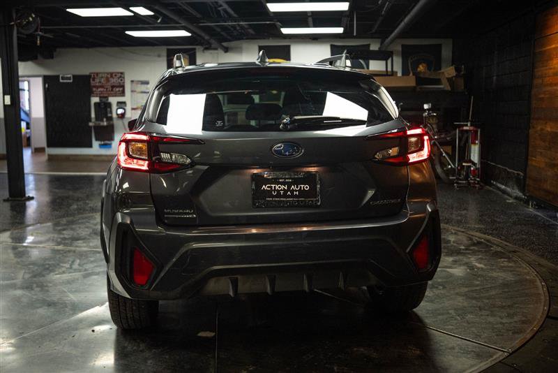 Used 2025 Subaru Crosstrek 2.5i Premium AWD/4WD image 6
