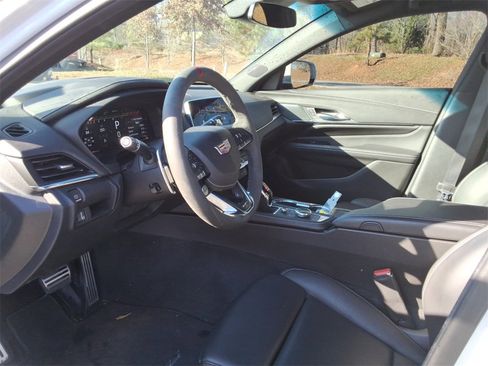 Used 2023 Cadillac CT4 V Blackwing w/ LPO, Blue Accent Package image 13
