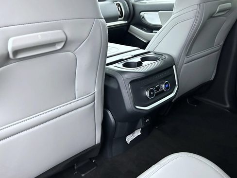 New 2027 Ford Expedition Max Active AWD/4WD image 23
