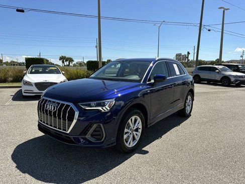 Certified 2025 Audi Q3 2.0T Premium AWD/4WD image 7