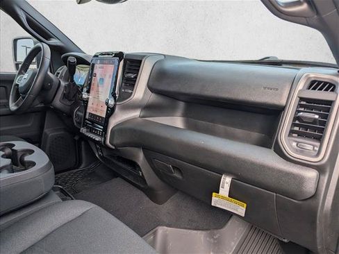 New 2026 RAM 3500 Tradesman AWD/4WD image 27