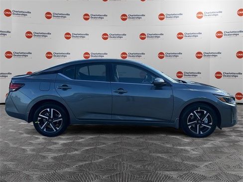 New 2025 Nissan Sentra SV image 6