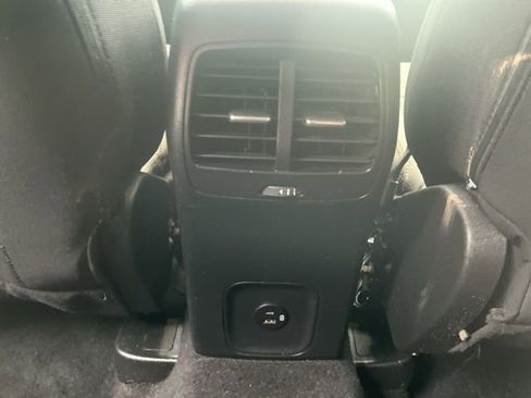 Certified 2022 Ford Escape SE w/ SE Sport Appearance Package image 16