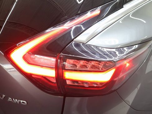 Used 2020 Nissan Murano SV image 28