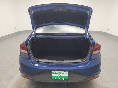 Used 2019 Hyundai Elantra SE image 29