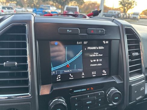 Used 2017 Ford F150 XLT w/ Equipment Group 302A Luxury image 5