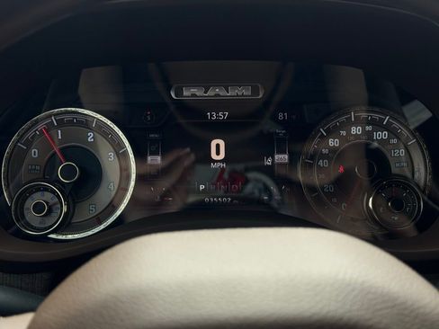 Used 2022 RAM 3500 Limited image 13