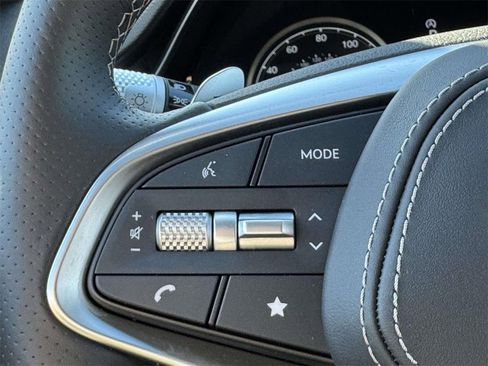 Used 2024 Genesis GV70 3.5T Sport image 18