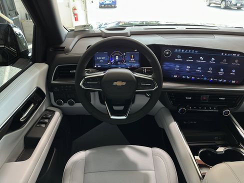 New 2025 Chevrolet Tahoe Premier image 8