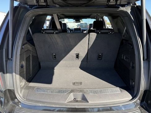 Certified 2024 Chevrolet Tahoe Z71 w/ Luxury Package image 10