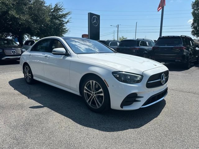 Used 2022 Mercedes-Benz E 350 4MATIC Sedan image 9