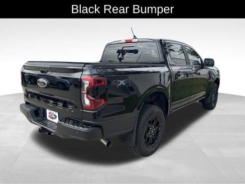 Used 2025 Ford Ranger Lariat w/ Black Appearance Package AWD/4WD image 8