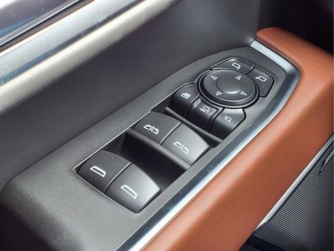 New 2026 GMC Sierra 2500 Denali Ultimate w/ Max Trailering Package image 16