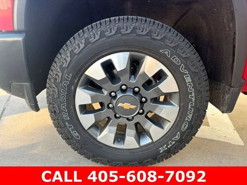 Used 2022 Chevrolet Silverado 2500 Custom w/ Custom Convenience Package AWD/4WD image 14