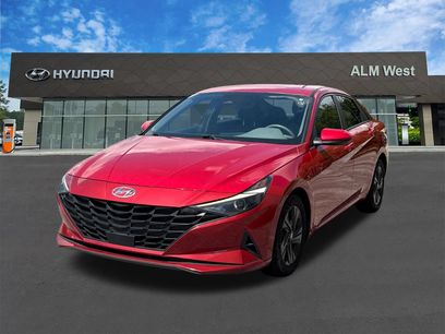 Used 2022 Hyundai Elantra SEL w/ Convenience Package