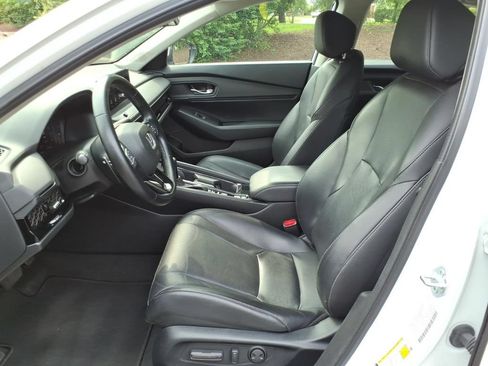 Used 2023 Honda Accord EX-L image 11