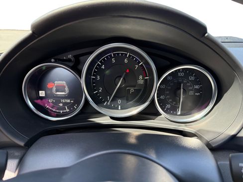 Used 2023 MAZDA MX-5 Miata Grand Touring w/ Weather Package image 11