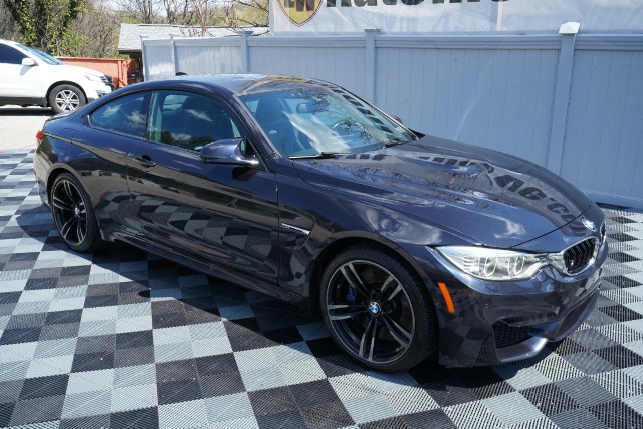 Used 2016 BMW M4 Coupe w/ Executive Package RWD image 2