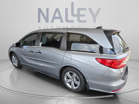 Used 2018 Honda Odyssey EX-L image 3
