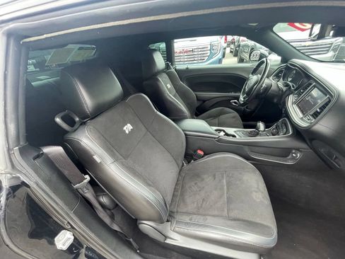 Used 2022 Dodge Challenger R/T Scat Pack RWD image 26